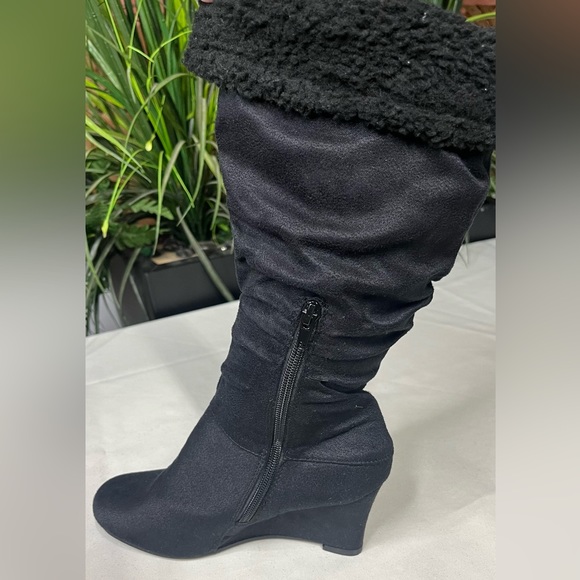 Black Suede Wedge Heeled Boot Lined with Sherpa - Picture 7 of 7
